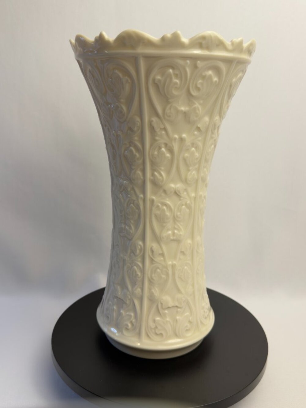 Lenox Off-White Porcelain Vintage Vase Embossed Design Scalloped Rim USA 11”
